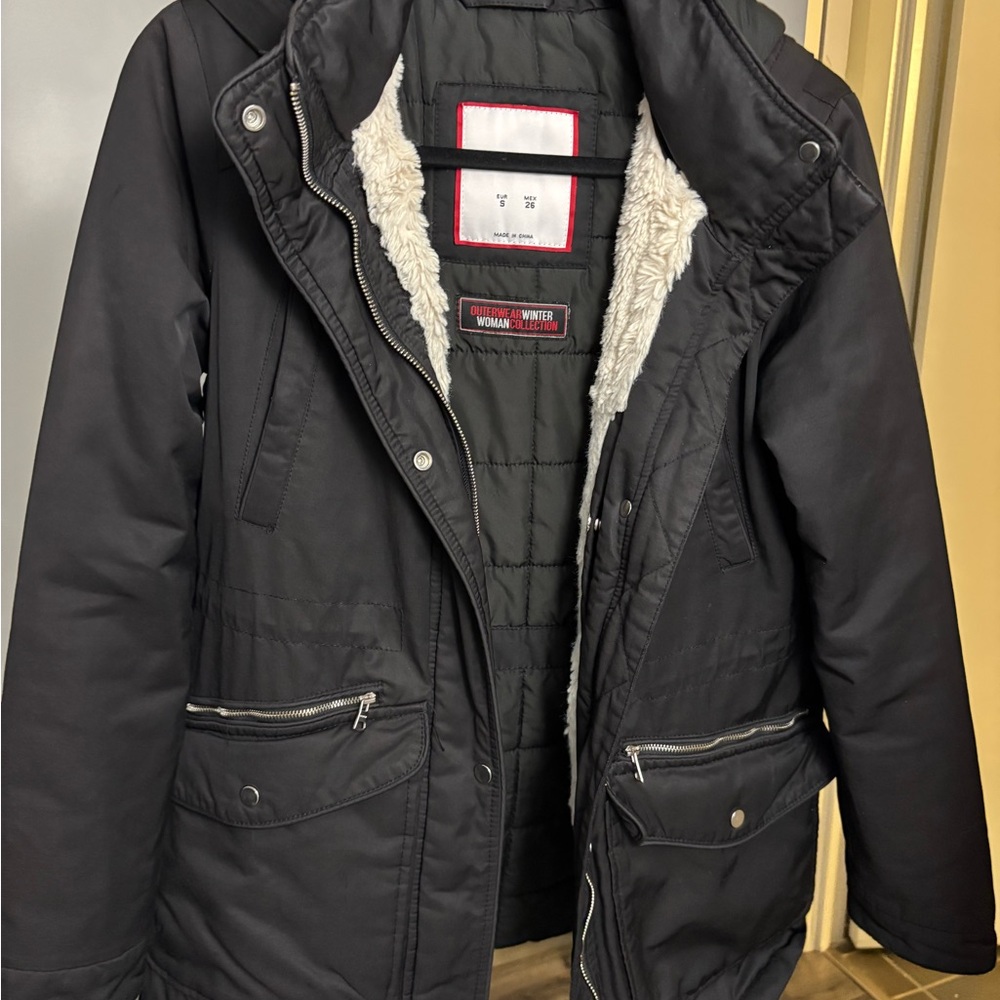 Pull&Bear Black Jacket with Cream Lining